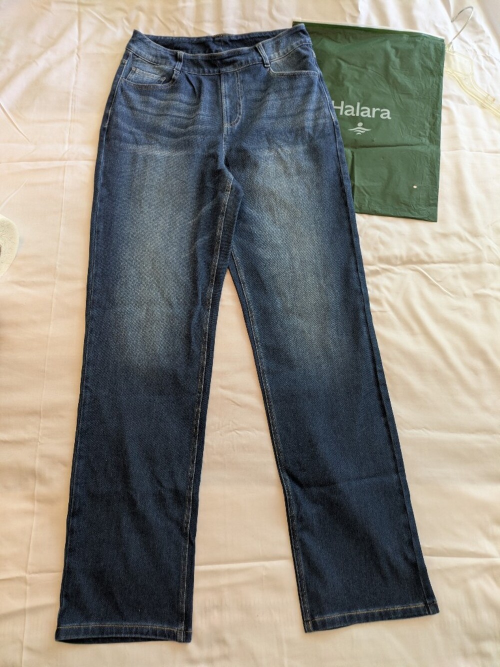 HALARA Women's Dark Blue Straight-Leg Jeans